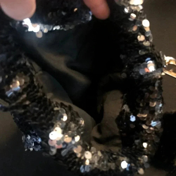 Sequin Cinch Bucket Bag Black Small Purse & Coach Wristlet in Great Condition - Picture 11 of 15
